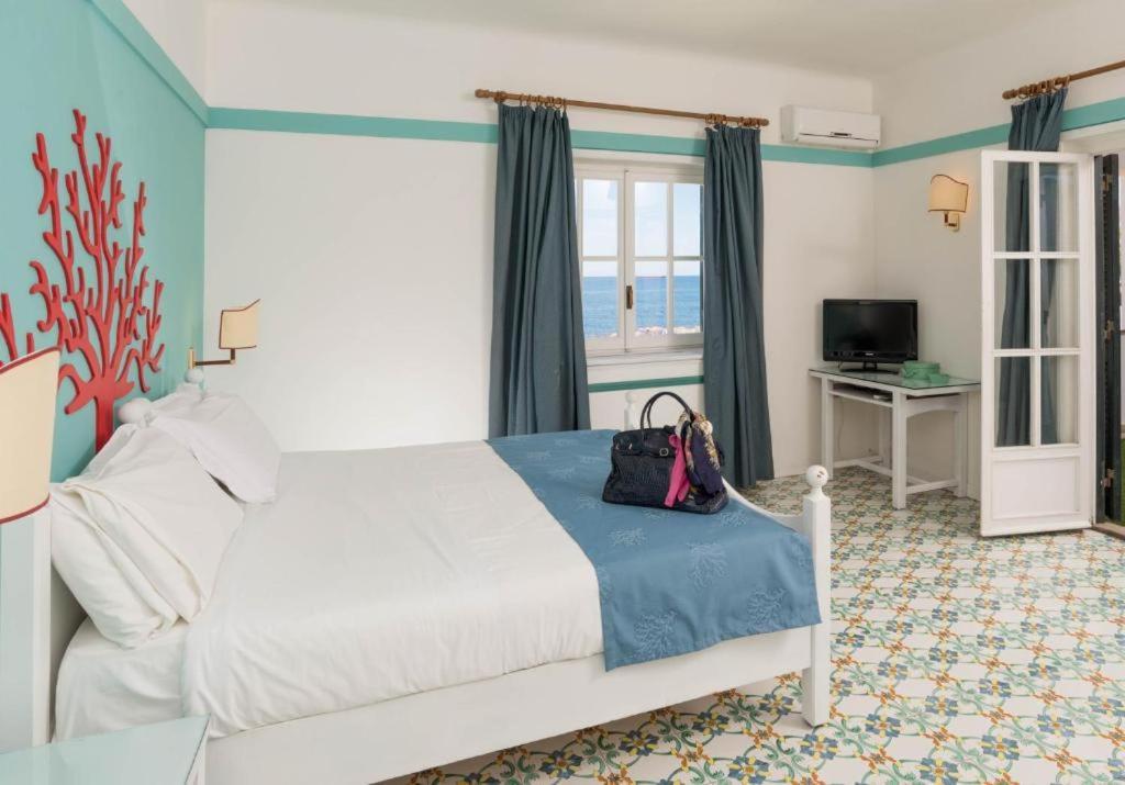 Mercure Civitavecchia Sunbay Park Hotel Esterno foto