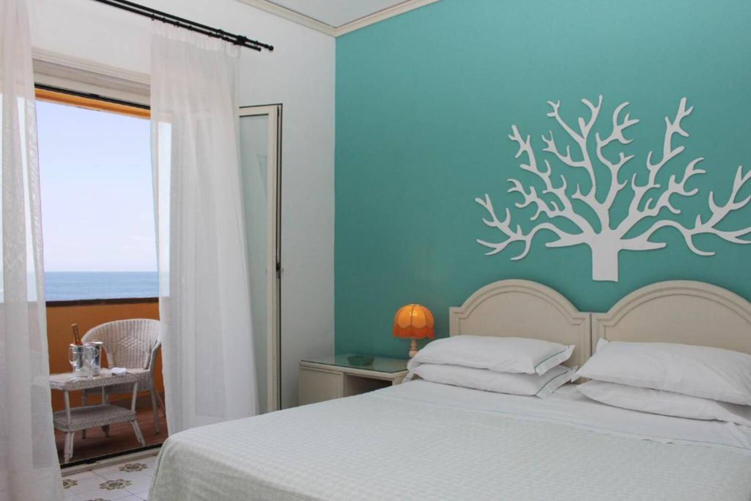 Mercure Civitavecchia Sunbay Park Hotel Esterno foto