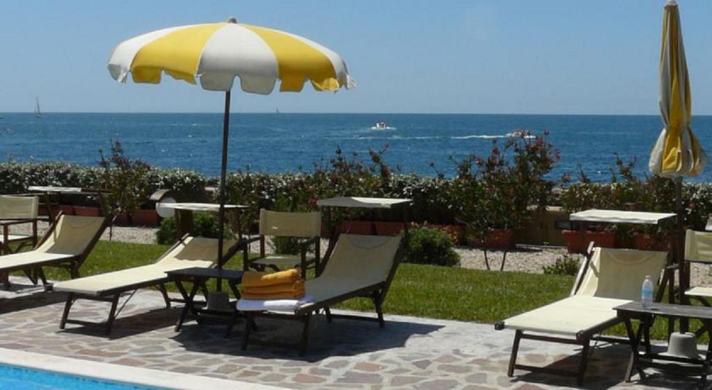 Mercure Civitavecchia Sunbay Park Hotel Esterno foto