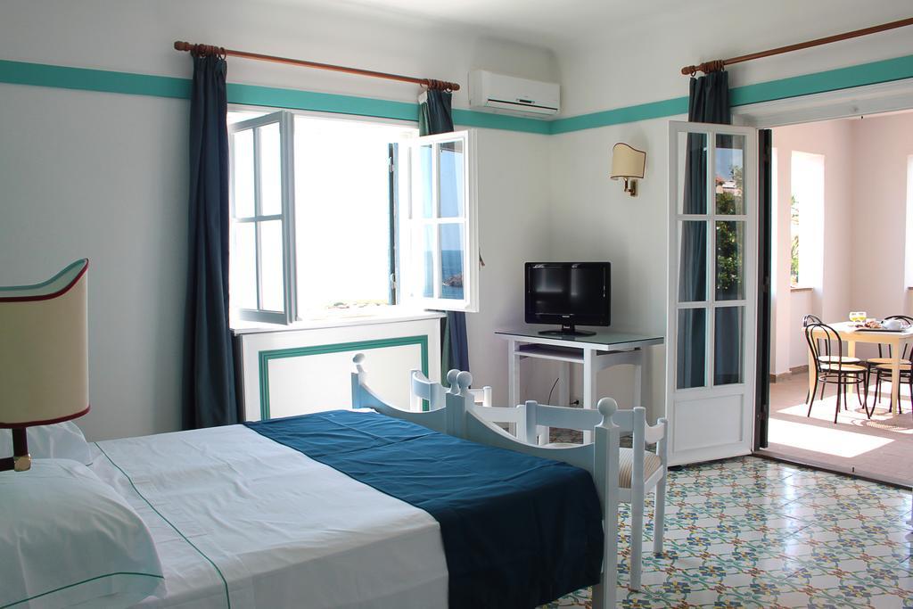 Mercure Civitavecchia Sunbay Park Hotel Esterno foto